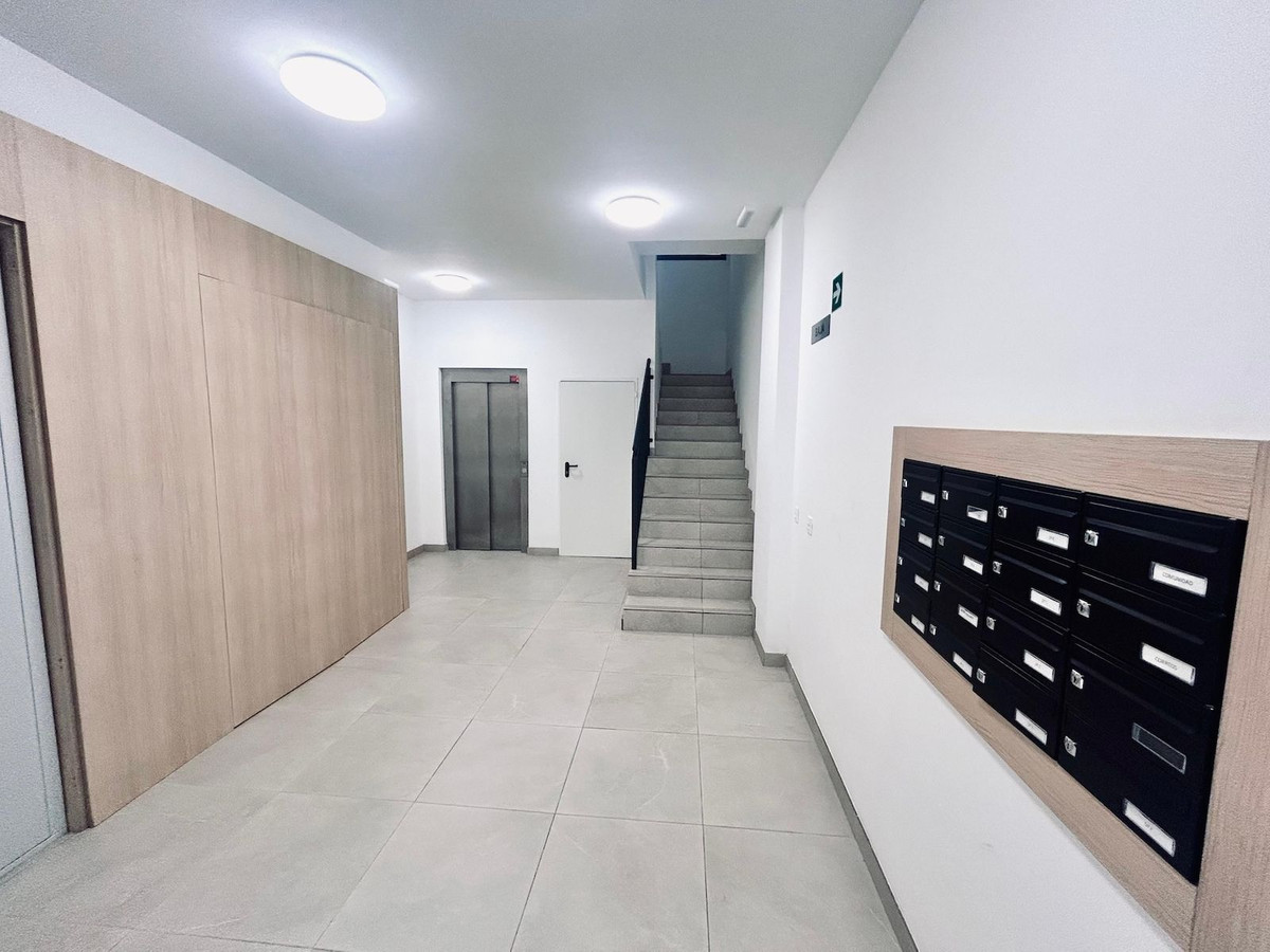 Appartement te koop in Estepona | 2 slaapkamers H5486614