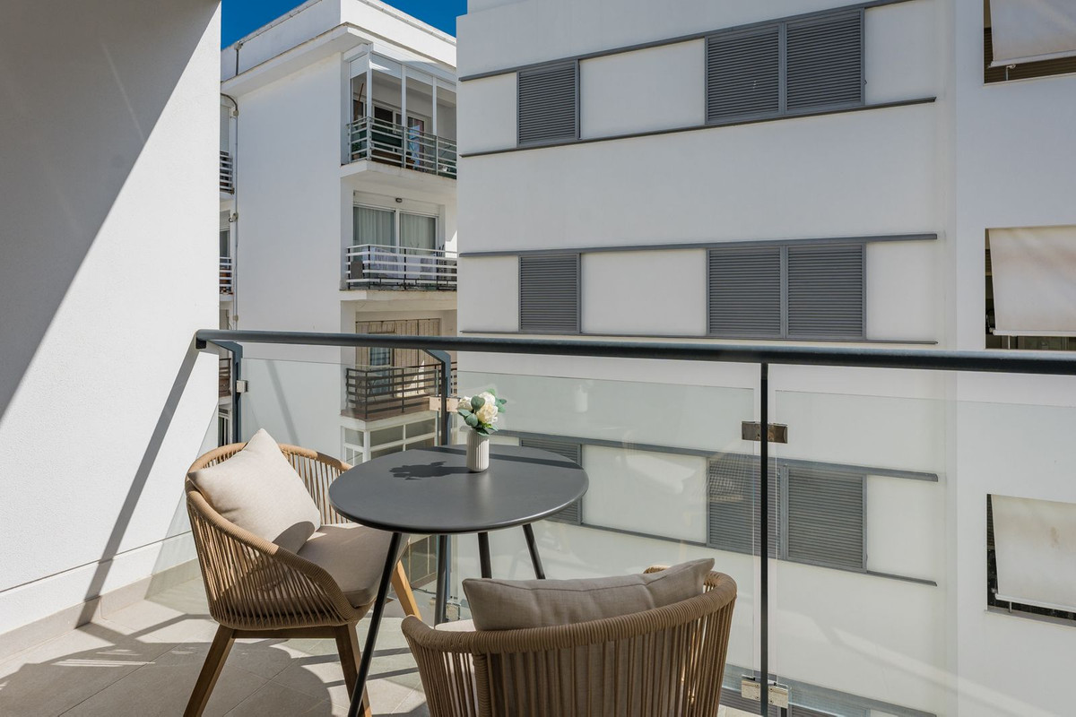 Appartement te koop in Estepona | 2 slaapkamers H5486710