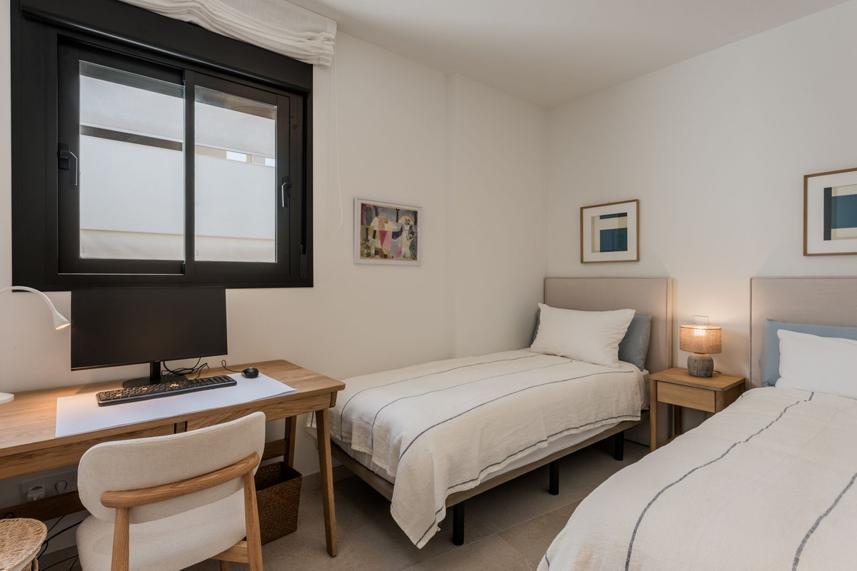 Appartement te koop in Estepona | 2 slaapkamers H5486710