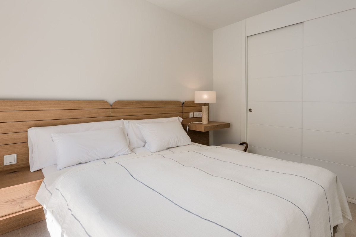 Appartement te koop in Estepona | 2 slaapkamers H5486710