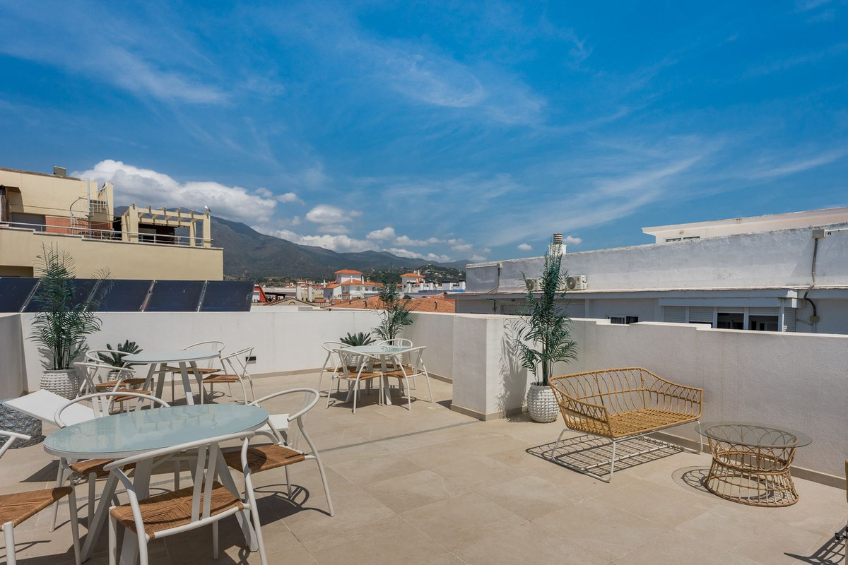 Appartement te koop in Estepona | 2 slaapkamers H5486710