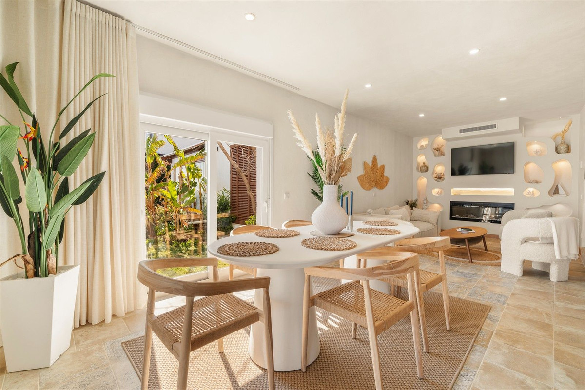 Huis te koop in Estepona | 4 slaapkamers H5487430