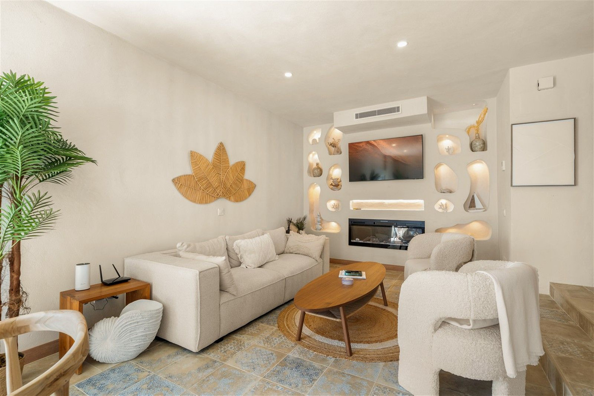 Huis te koop in Estepona | 4 slaapkamers H5487430