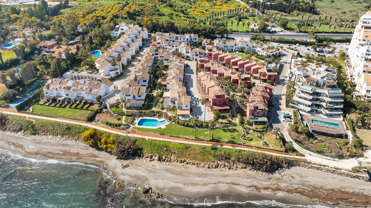Huis te koop in Estepona | 4 slaapkamers H5487430