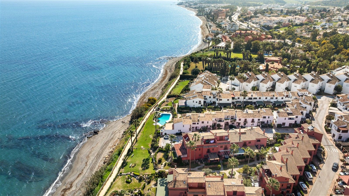Huis te koop in Estepona | 4 slaapkamers H5487430