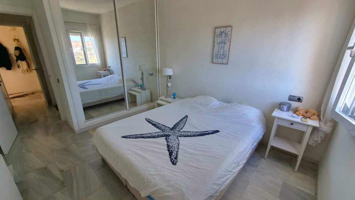 Appartement te koop in Estepona | 2 slaapkamers H5487679