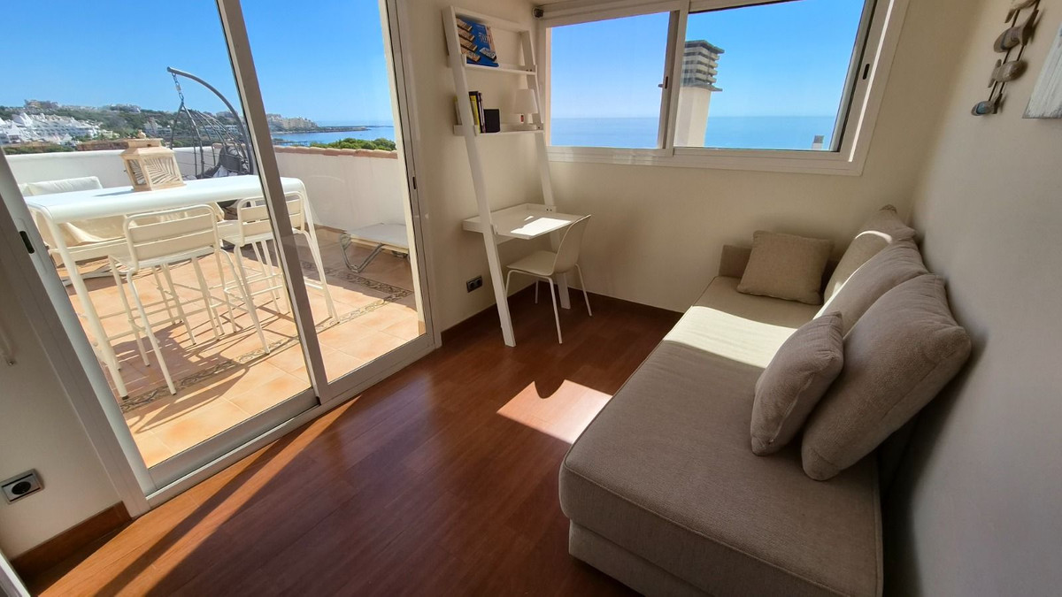 Appartement te koop in Estepona | 2 slaapkamers H5487679