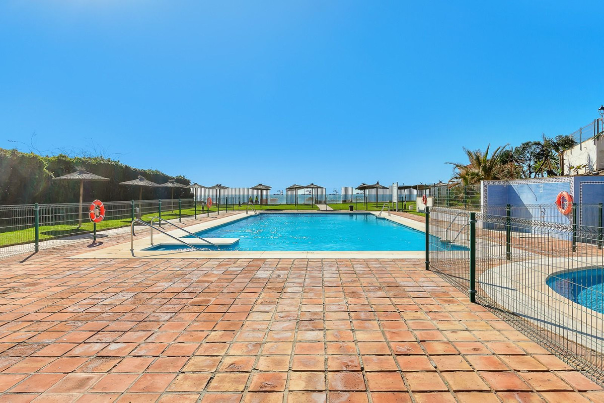 Appartement te koop in Estepona | 2 slaapkamers H5487679