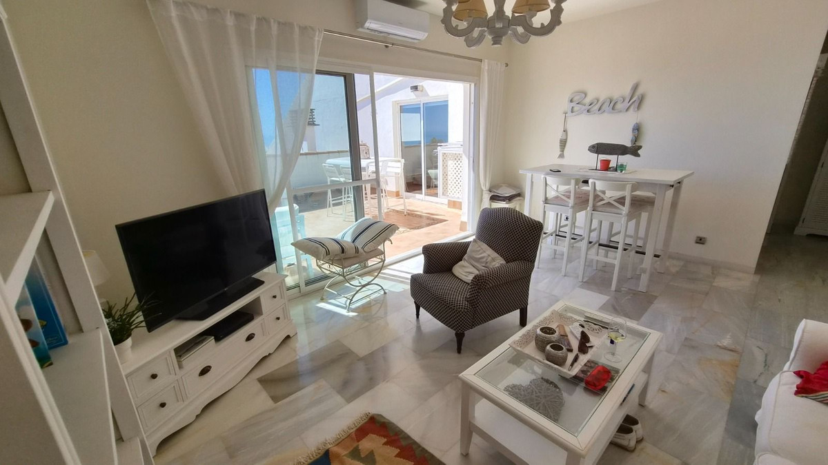 Appartement te koop in Estepona | 2 slaapkamers H5487679