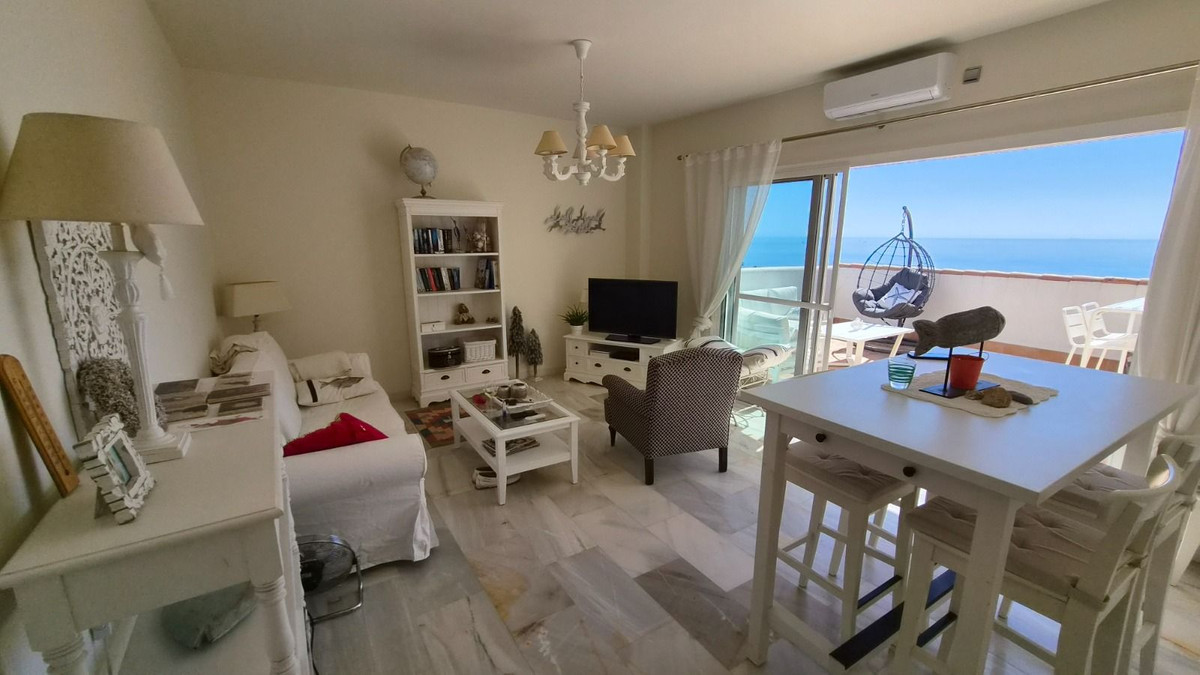 Appartement te koop in Estepona | 2 slaapkamers H5487679