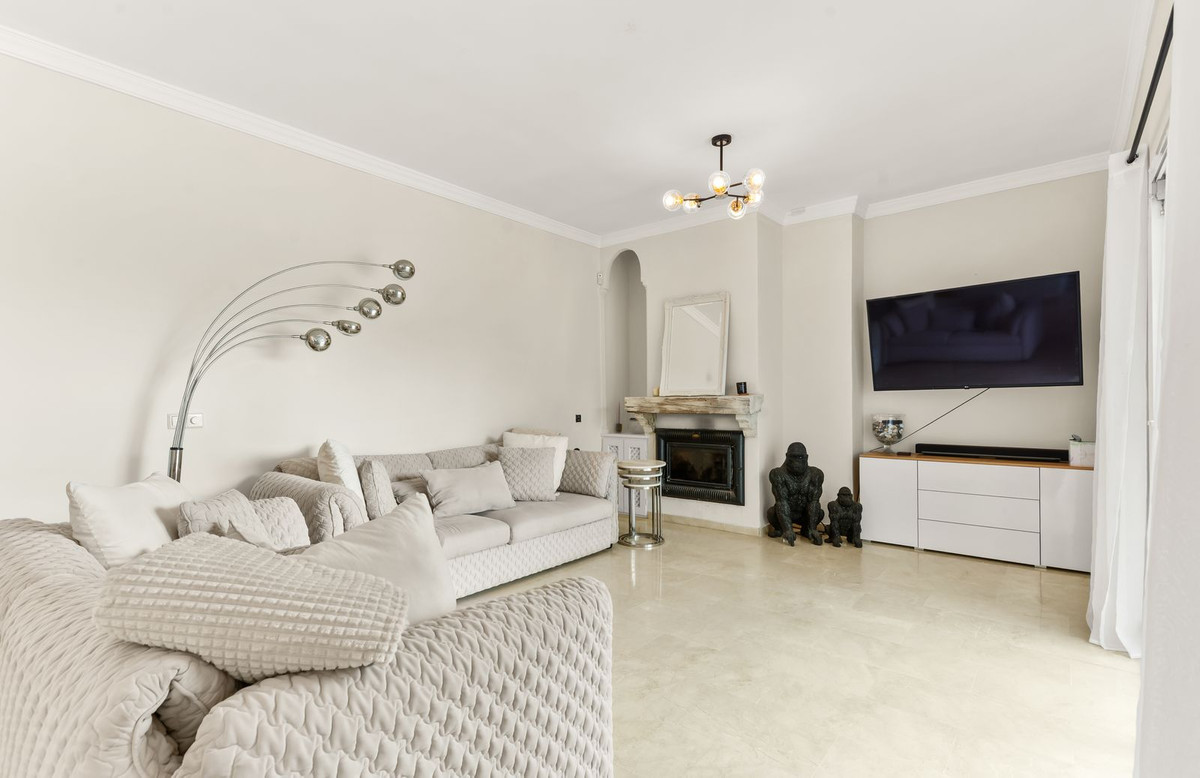 Appartement te koop in Estepona | 3 slaapkamers H5487784