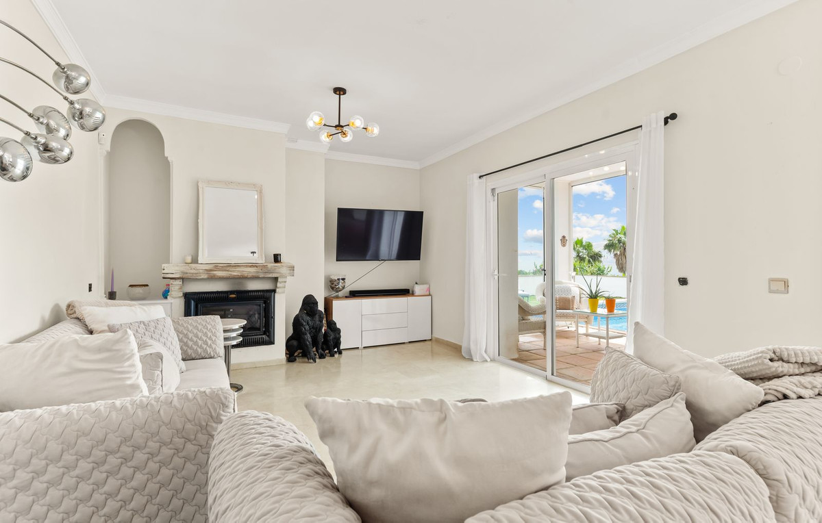 Appartement te koop in Estepona | 3 slaapkamers H5487784
