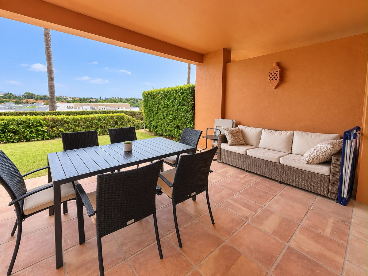 Appartement te koop in Estepona | 2 slaapkamers H5488003