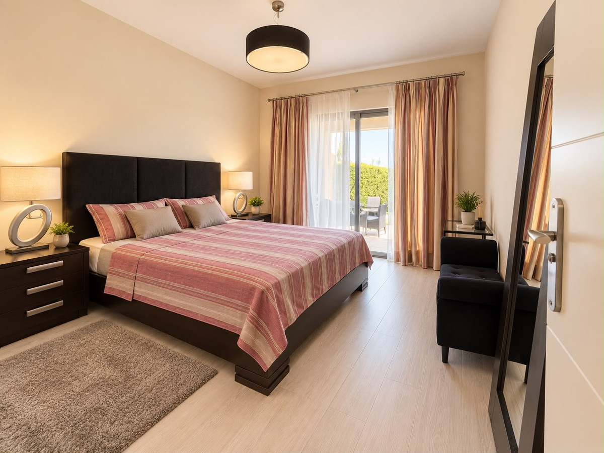 Appartement te koop in Estepona | 2 slaapkamers H5488003