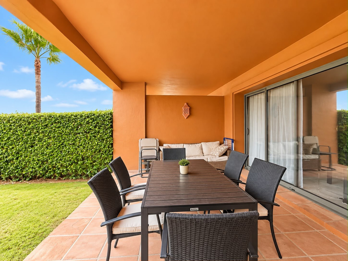 Appartement te koop in Estepona | 2 slaapkamers H5488003