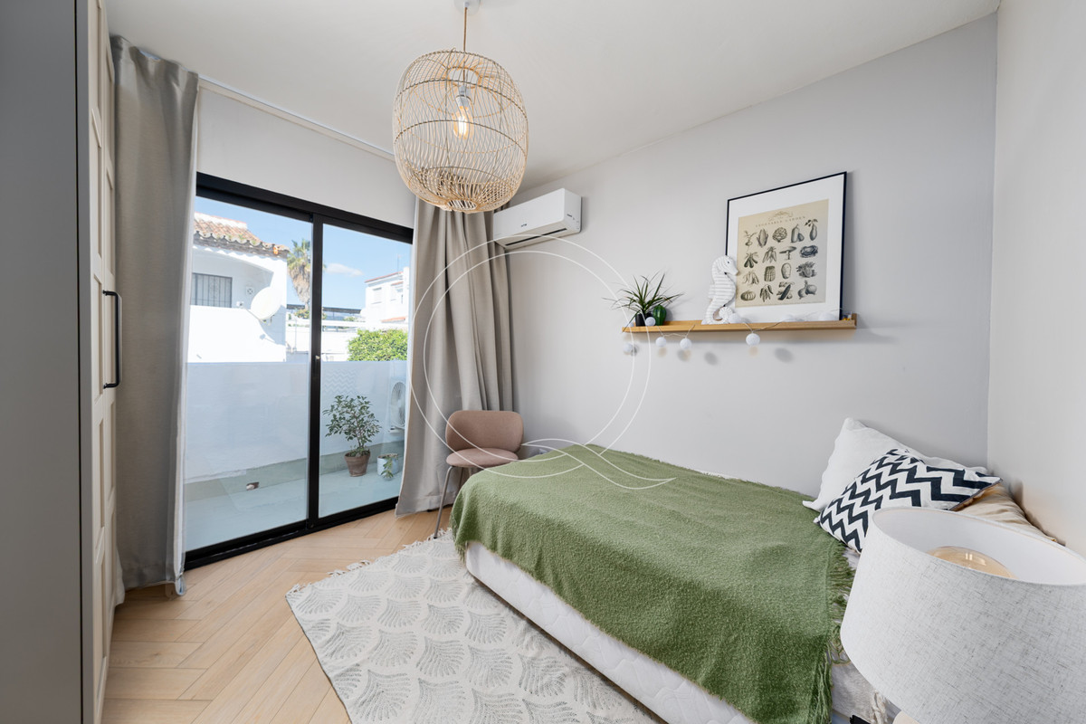 Appartement te koop in Estepona | 3 slaapkamers H5488156