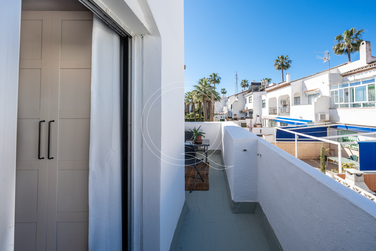 Appartement te koop in Estepona | 3 slaapkamers H5488156