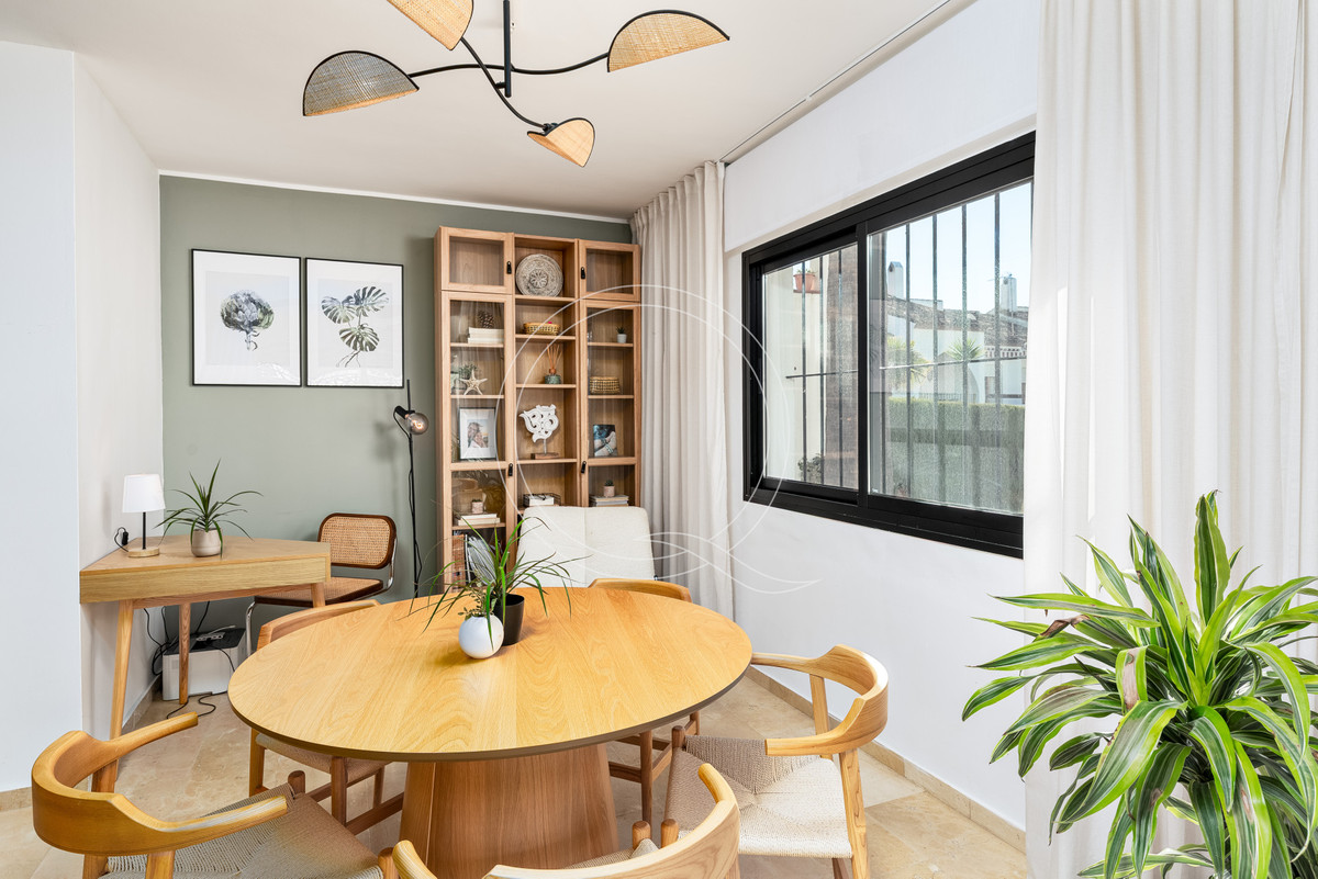 Appartement te koop in Estepona | 3 slaapkamers H5488156
