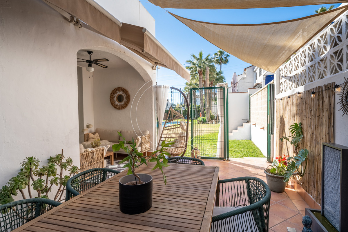 Appartement te koop in Estepona | 3 slaapkamers H5488156