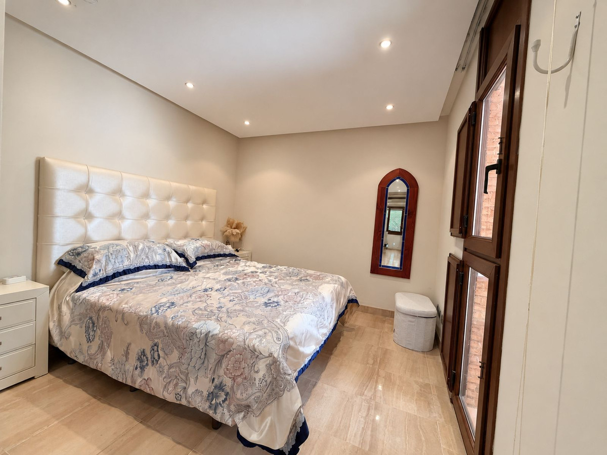 Appartement te koop in Estepona | 2 slaapkamers H5488183