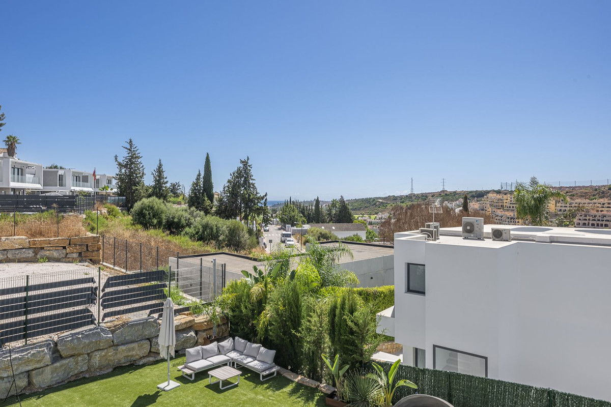 Appartement te koop in Estepona | 4 slaapkamers H5488303