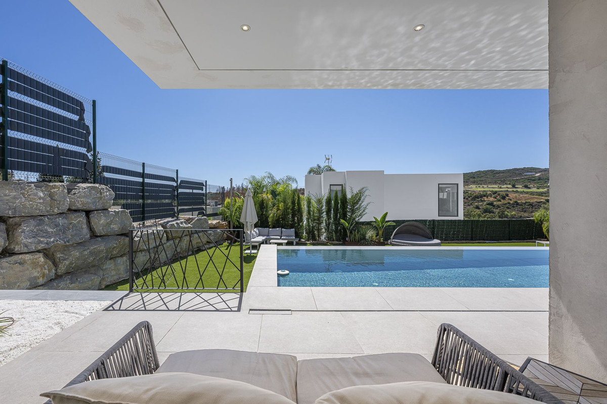 Appartement te koop in Estepona | 4 slaapkamers H5488303