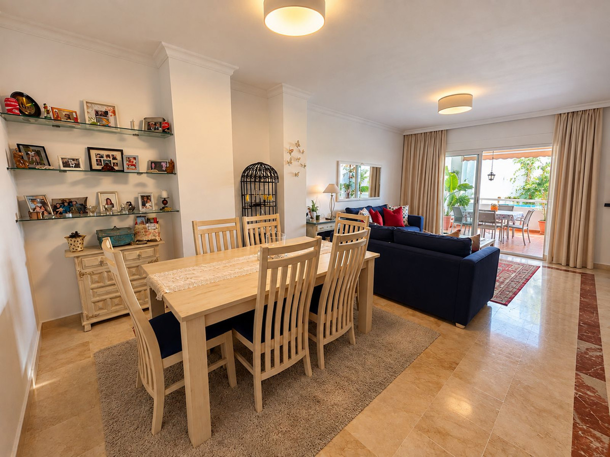 Appartement te koop in Estepona | 3 slaapkamers H5488447