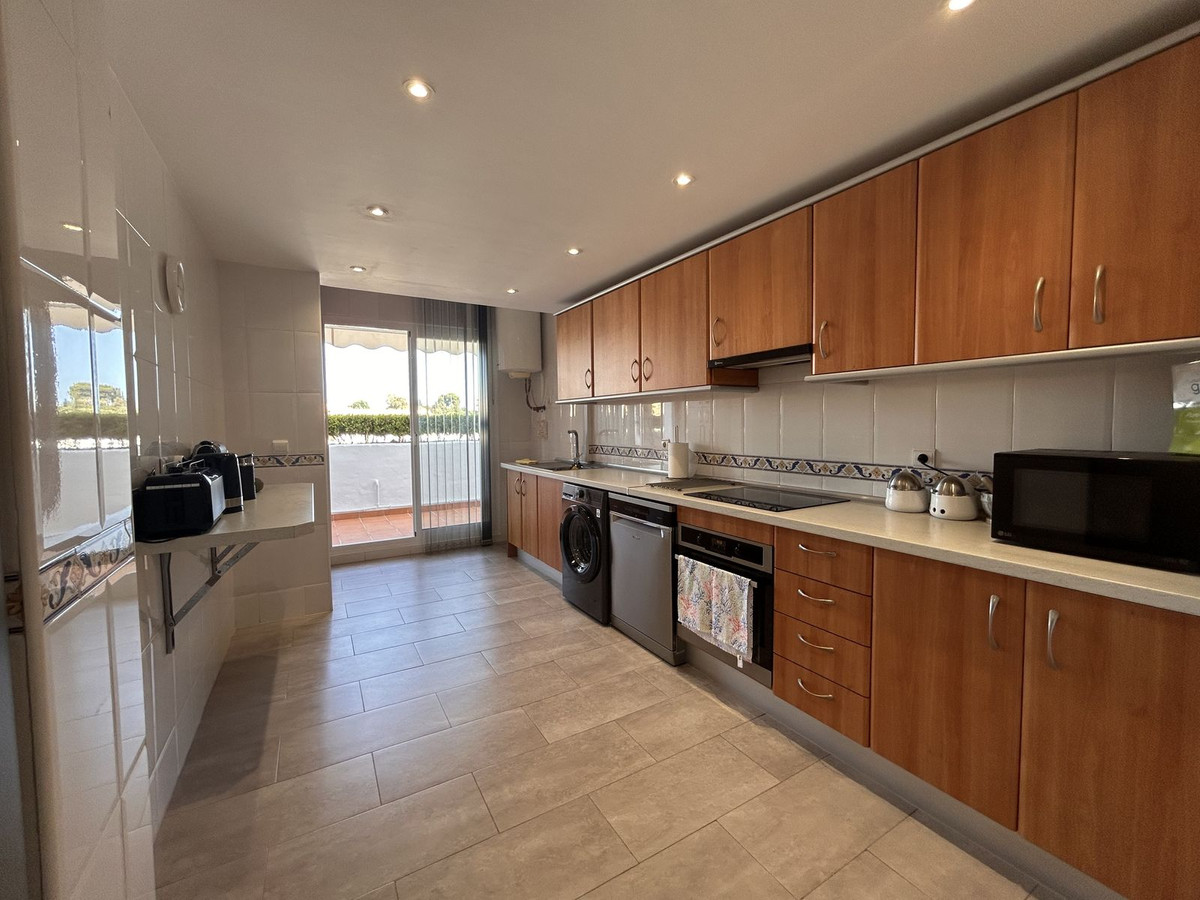 Appartement te koop in Estepona | 3 slaapkamers H5488447