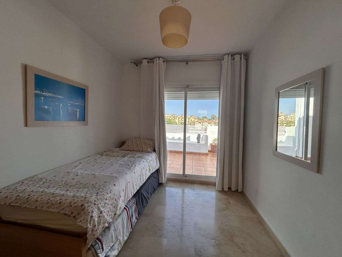 Appartement te koop in Estepona | 3 slaapkamers H5488447