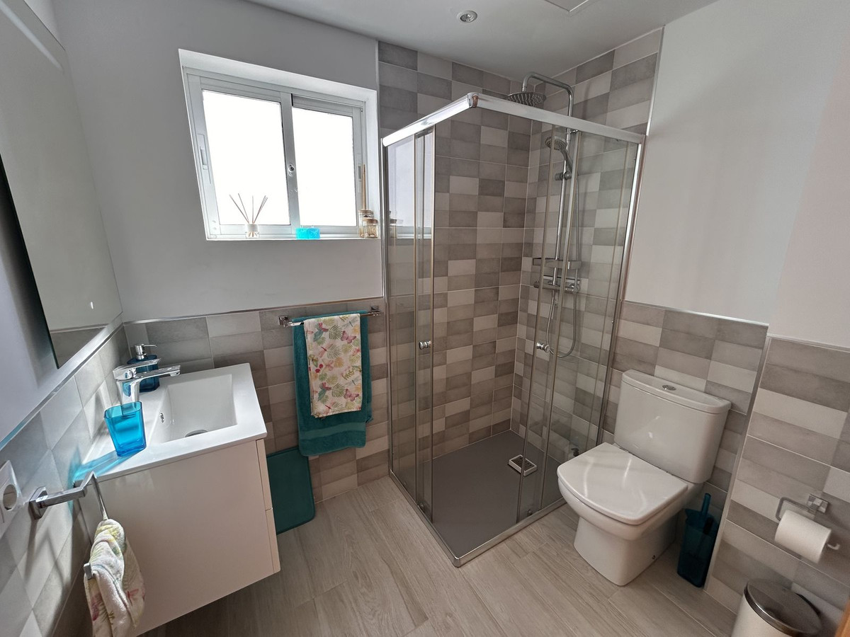 Appartement te koop in Estepona | 3 slaapkamers H5488447