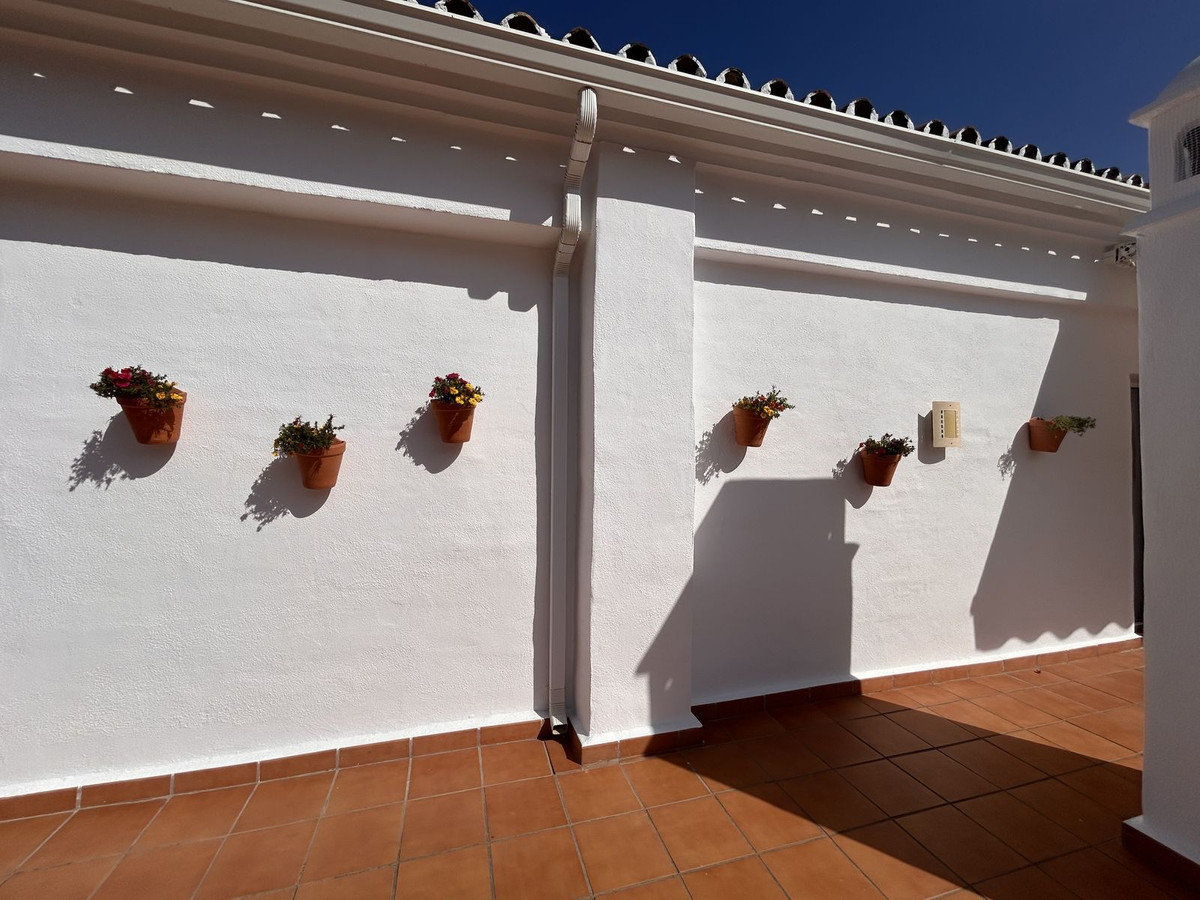 Appartement te koop in Estepona | 3 slaapkamers H5488447