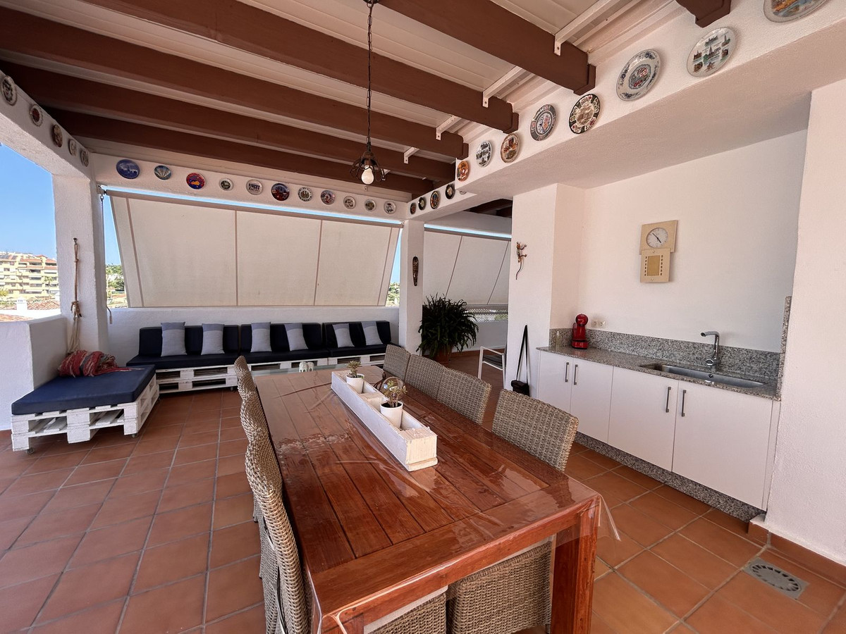 Appartement te koop in Estepona | 3 slaapkamers H5488447