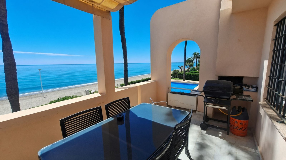 Appartement te koop in Estepona | 2 slaapkamers H5488489