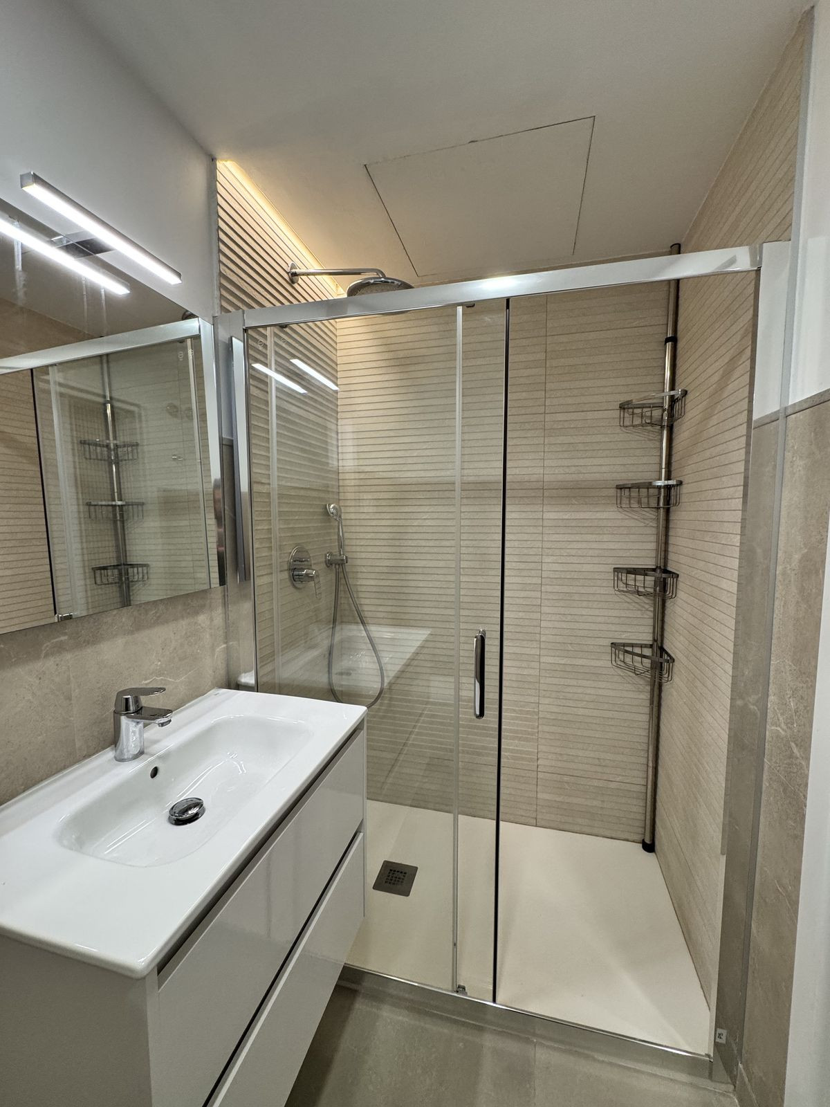 Appartement te koop in Estepona | 2 slaapkamers H5489152