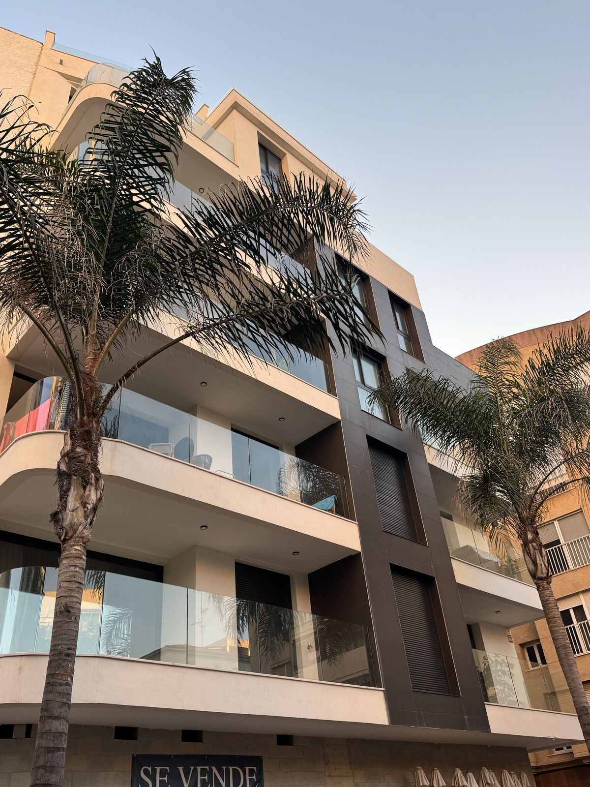 Appartement te koop in Estepona | 2 slaapkamers H5489152
