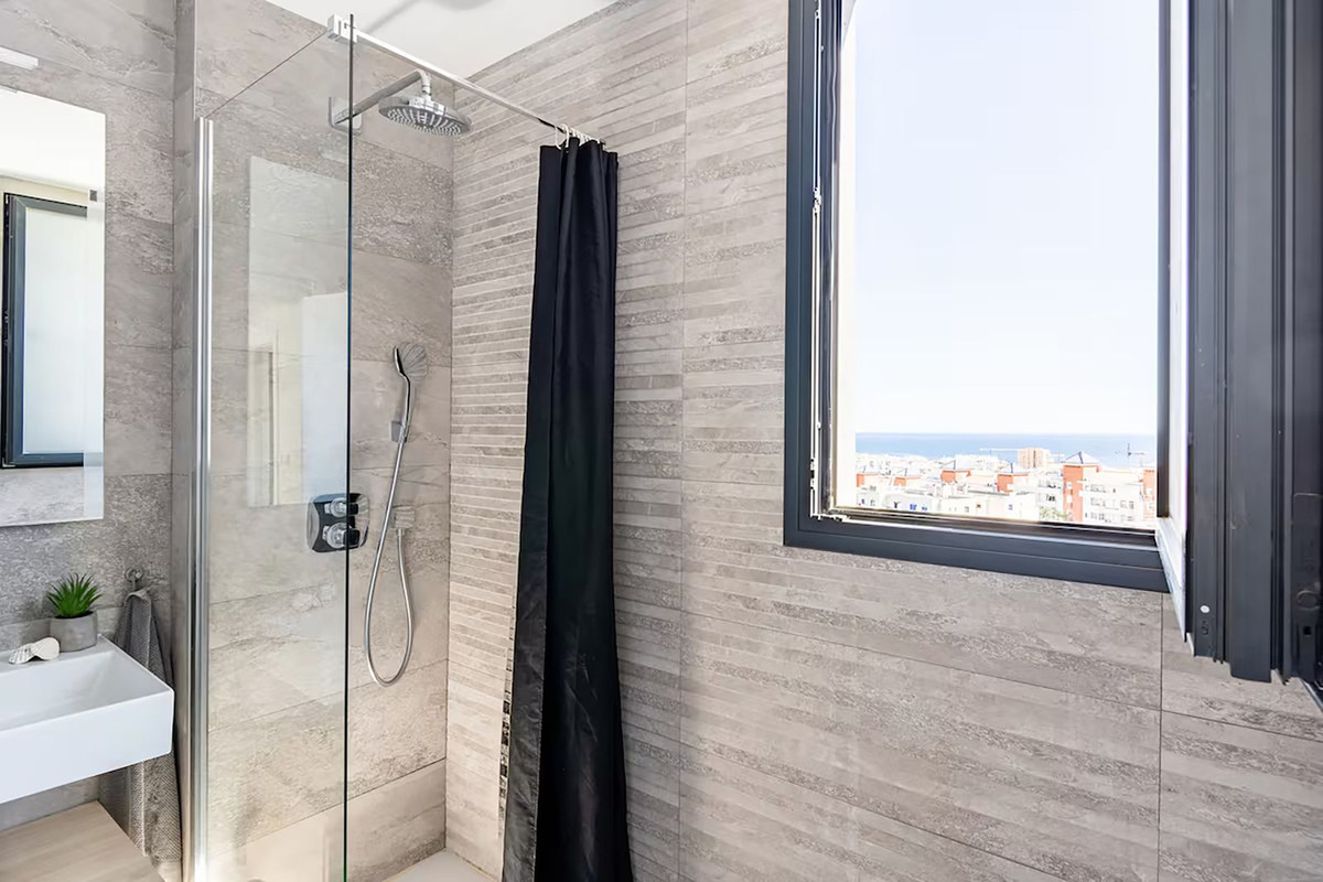 Appartement te koop in Estepona | 2 slaapkamers H5489221