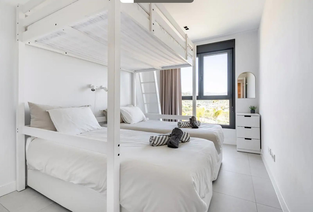 Appartement te koop in Estepona | 2 slaapkamers H5489221