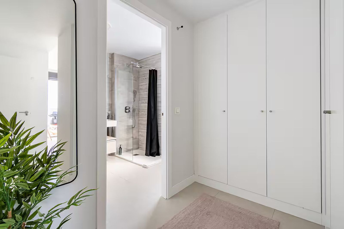 Appartement te koop in Estepona | 2 slaapkamers H5489221