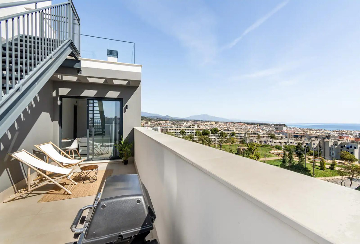 Appartement te koop in Estepona | 2 slaapkamers H5489221