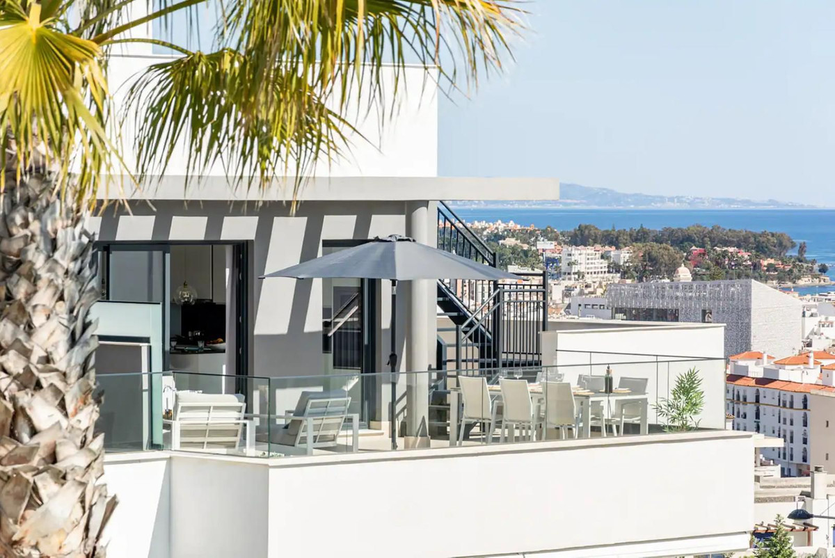 Appartement te koop in Estepona | 2 slaapkamers H5489221