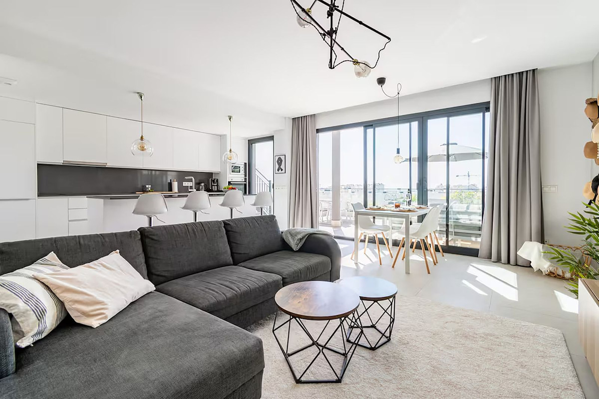 Appartement te koop in Estepona | 2 slaapkamers H5489221