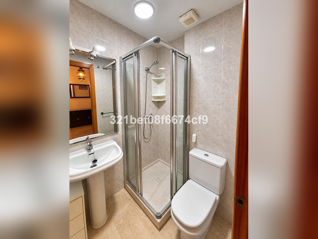 Appartement te koop in Estepona | 3 slaapkamers H5489944