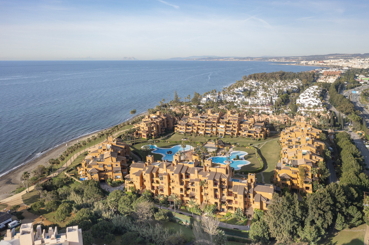 Appartement te koop in Estepona | 3 slaapkamers H5490268