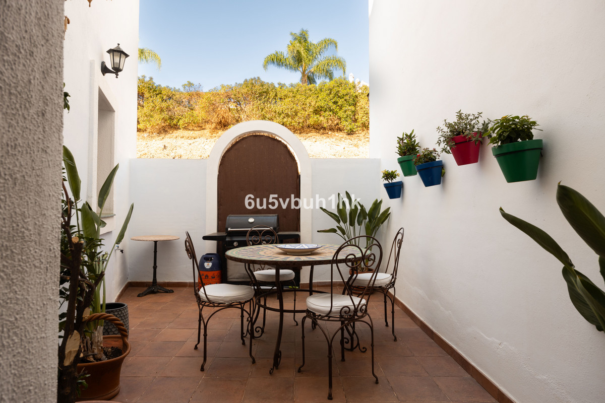 Penthouse te koop in Estepona | 3 slaapkamers H5490445