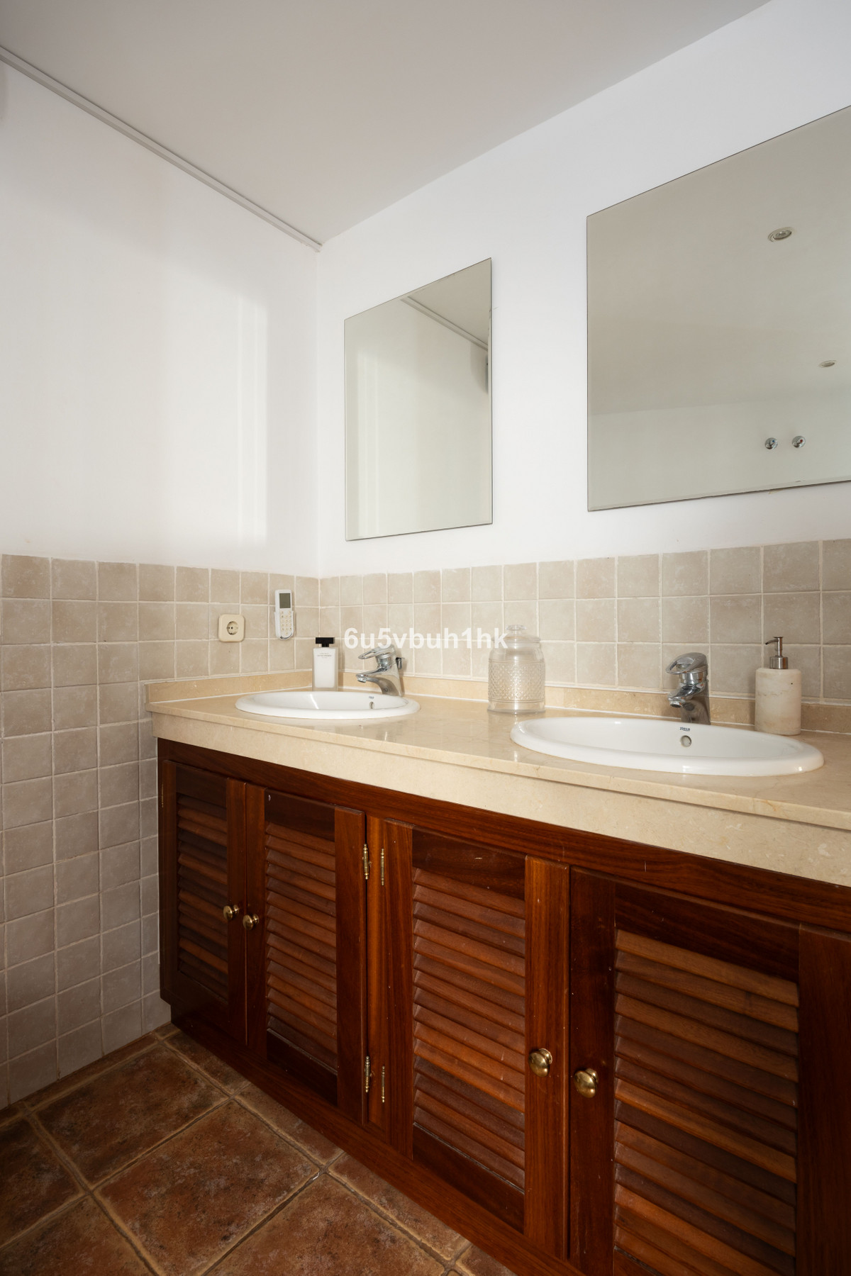Penthouse te koop in Estepona | 3 slaapkamers H5490445