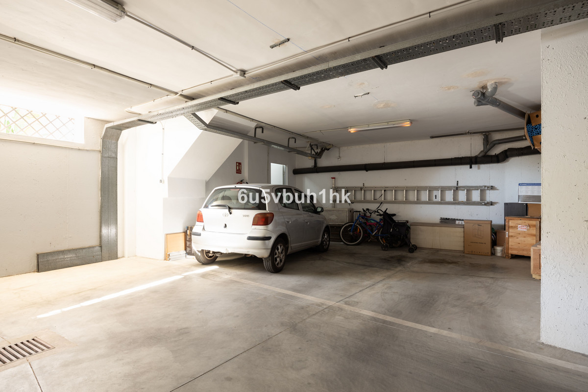 Penthouse te koop in Estepona | 3 slaapkamers H5490445