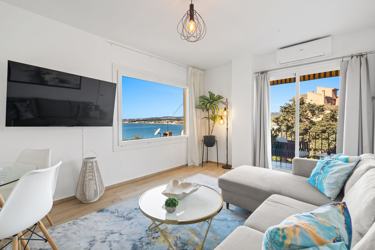 Appartement te koop in Estepona | 2 slaapkamers H5490553