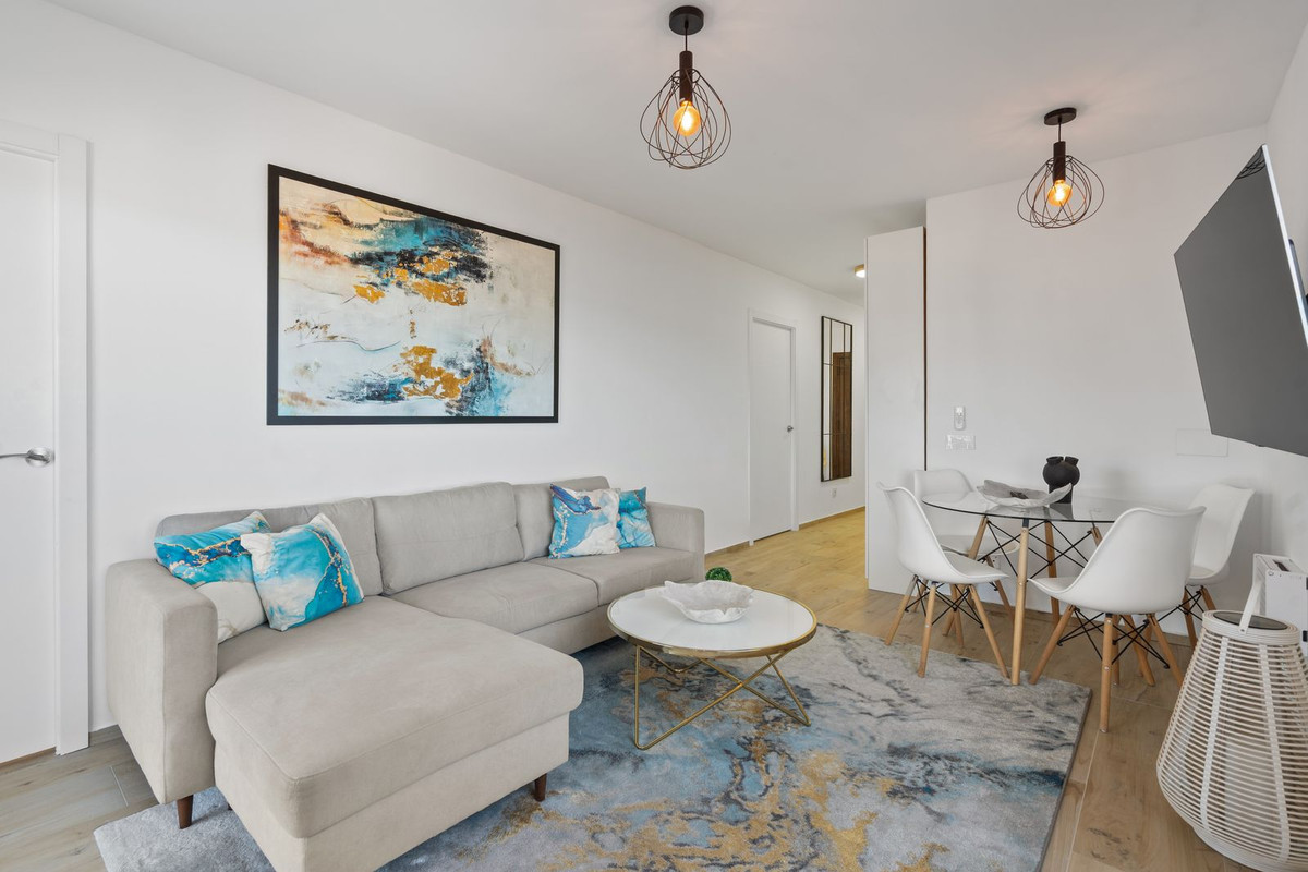 Appartement te koop in Estepona | 2 slaapkamers H5490553