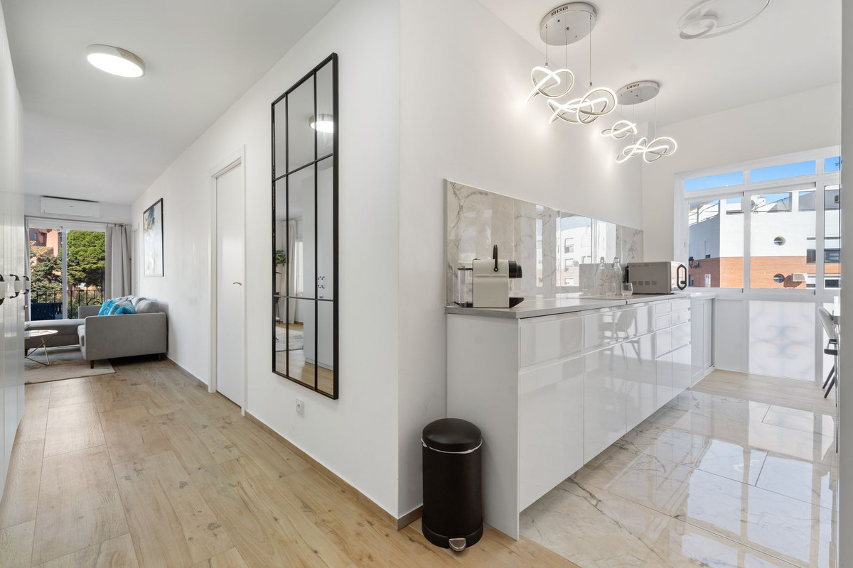 Appartement te koop in Estepona | 2 slaapkamers H5490553