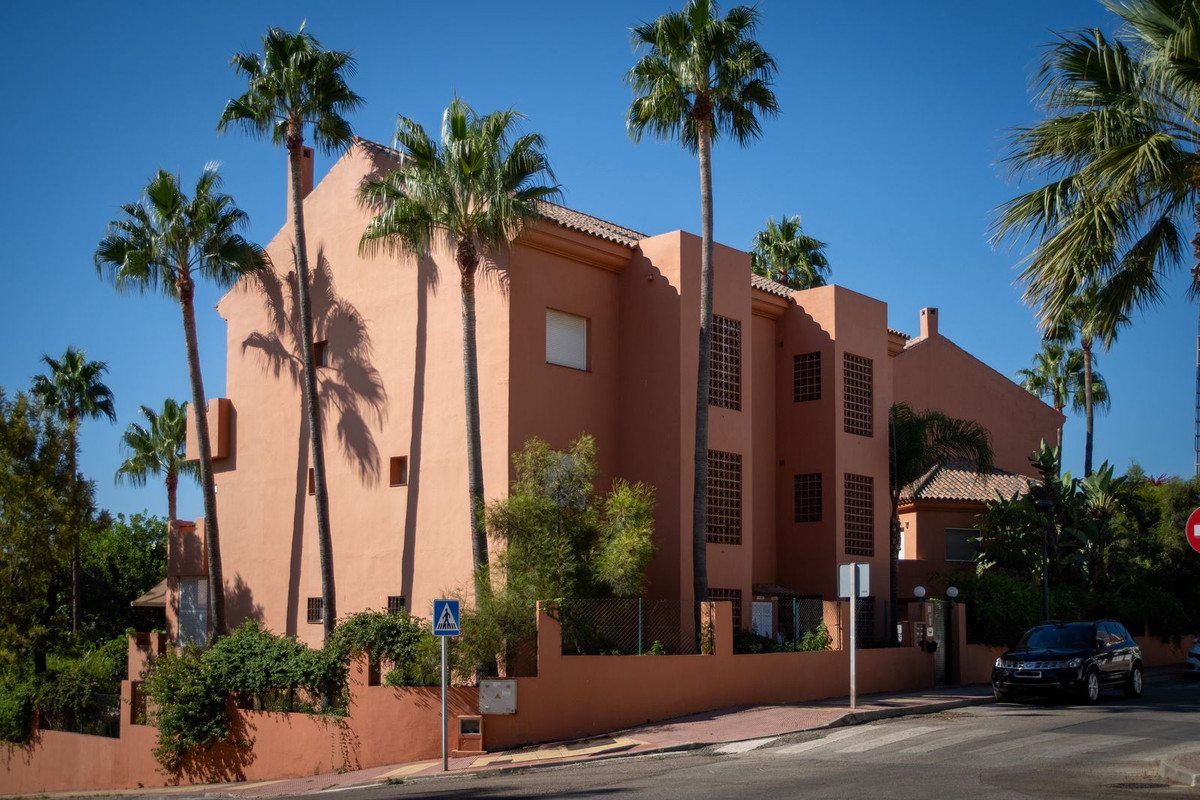 Appartement te koop in Estepona | 2 slaapkamers H5490562